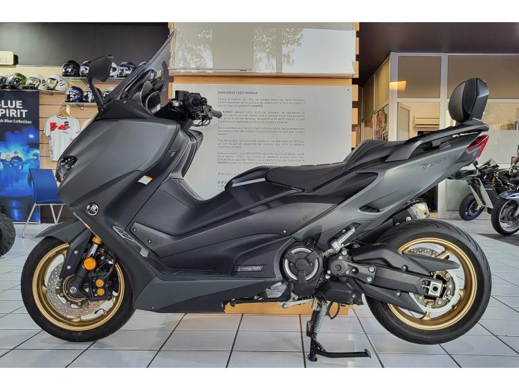 YAMAHA XP T-MAX 560 TECH MAX