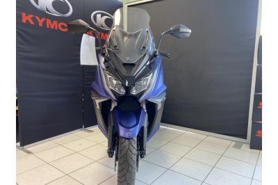 KYMCO AK 550