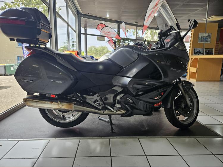 HONDA NT DEAUVILLE 650