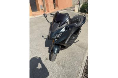 YAMAHA XP T-MAX 560 TECH MAX